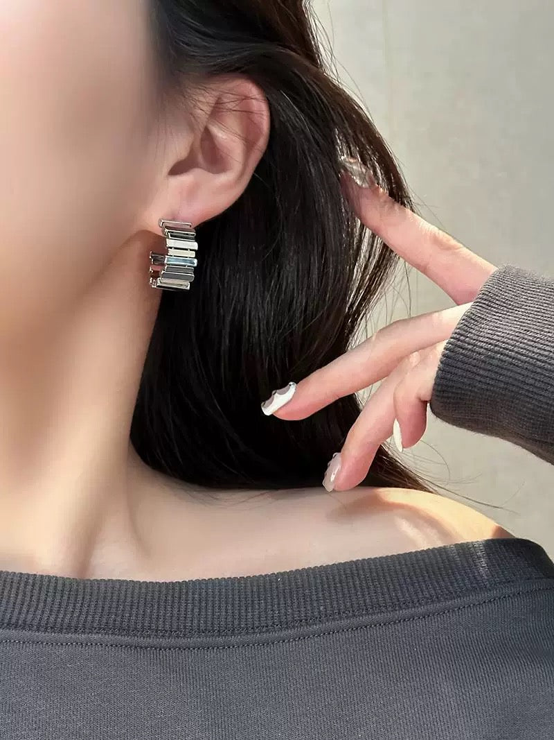 M106-Fashion earrings