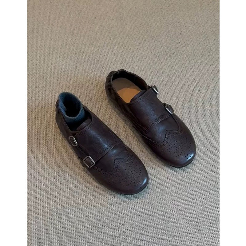 M217Woman leather shoes