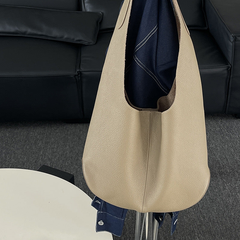 M077Fashion tote bag