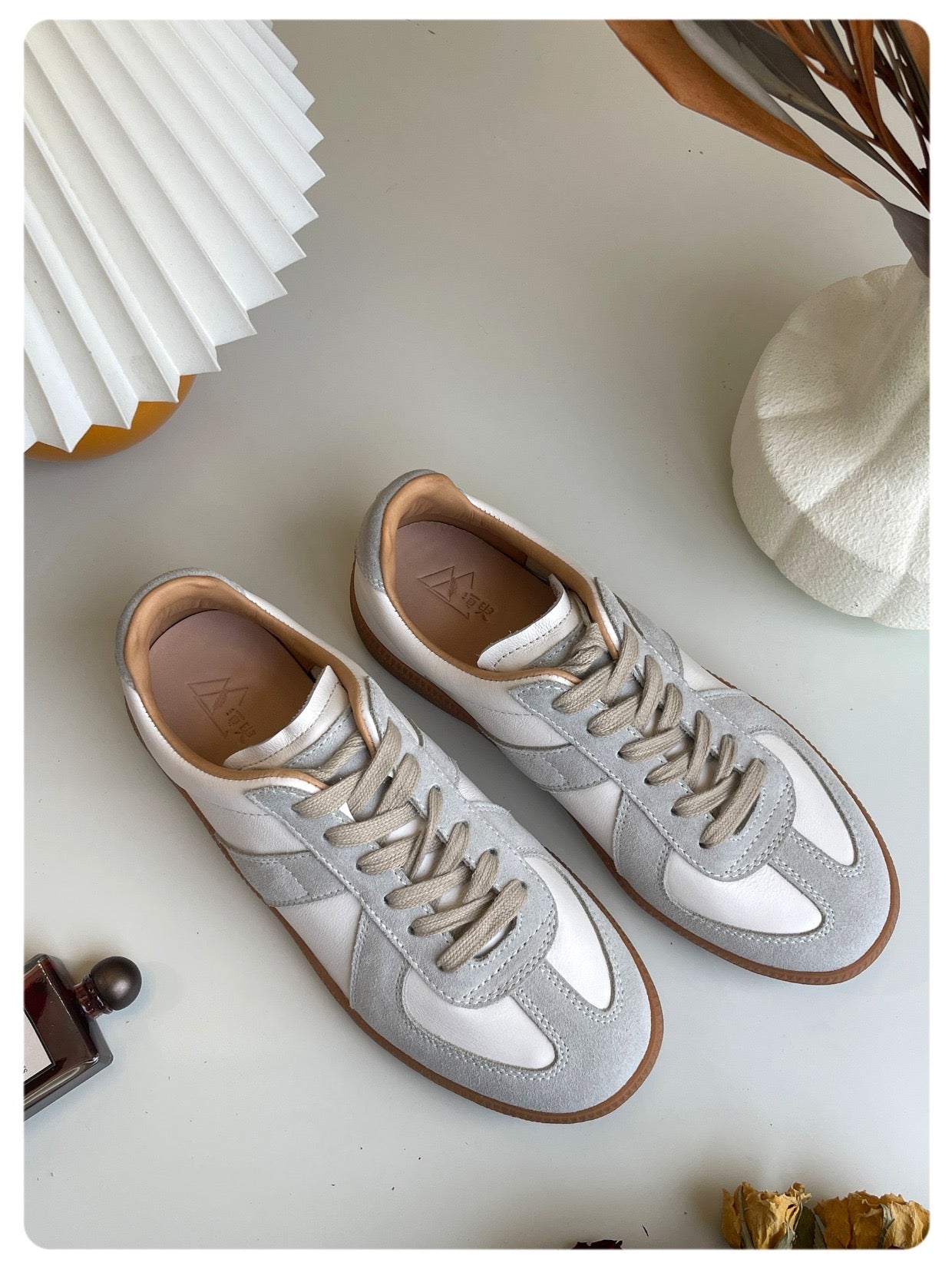M207casual shoes