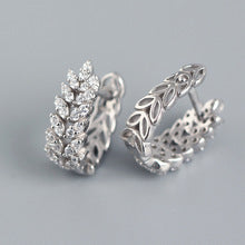 T010 925 silver zircon earring