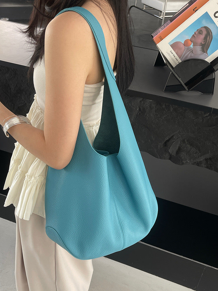 M077Fashion tote bag