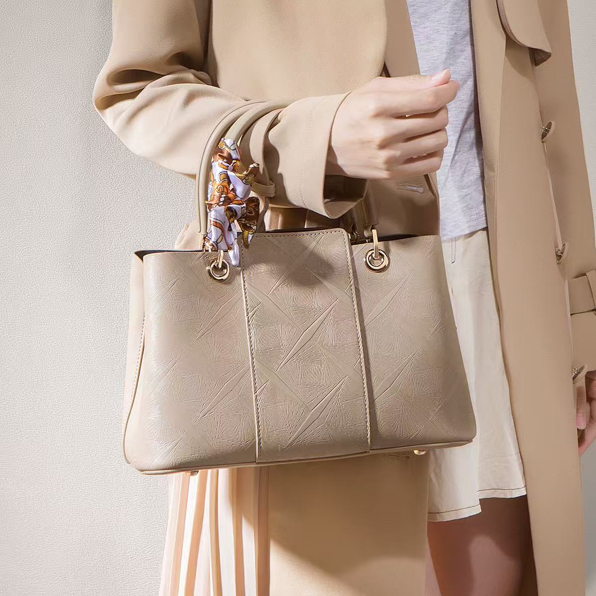 T047 fashion design genuine leather handbag