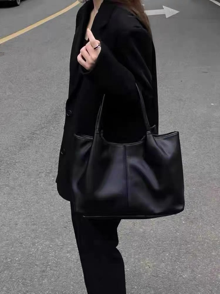 M198 Large capacity handbag