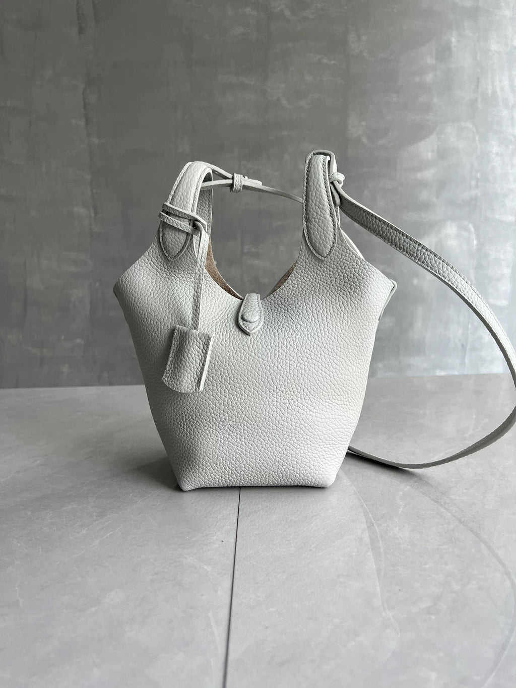 C021Women's messenger bag