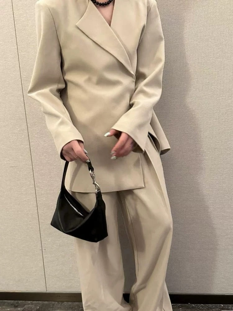 C023Real leather handbag