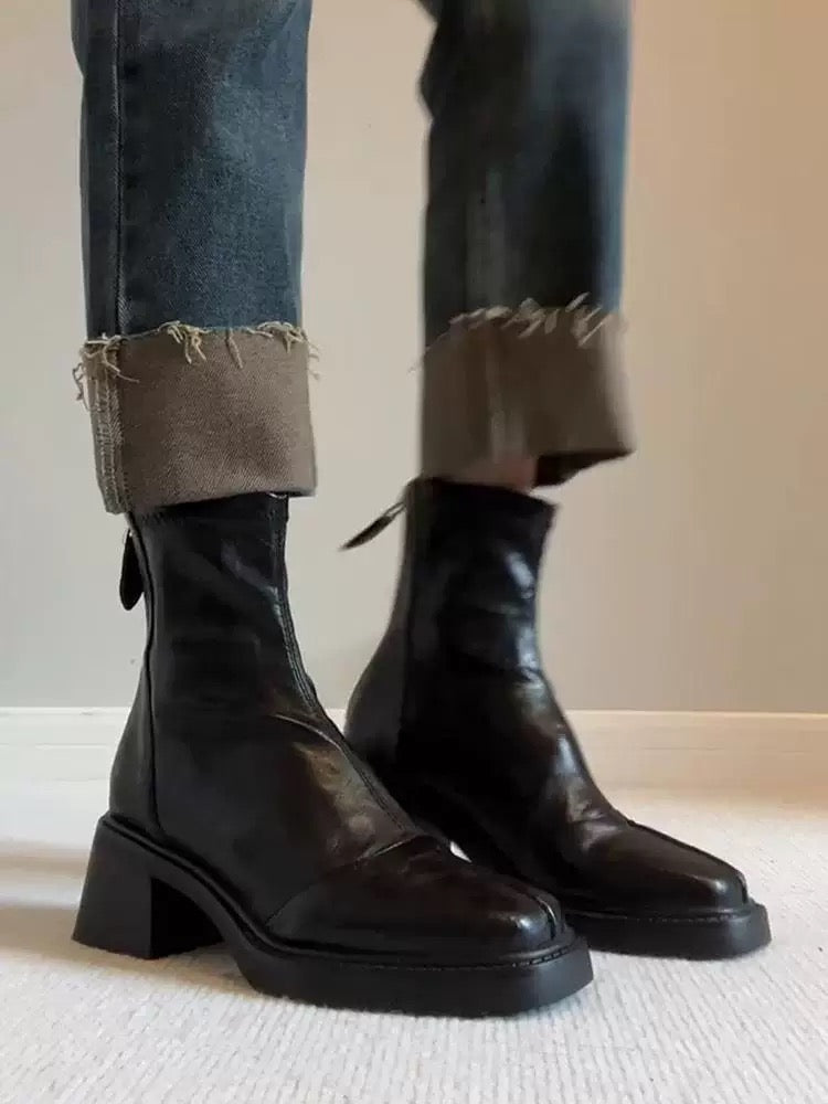 M162 Women's booties