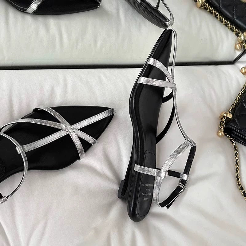 M252 Fashion sandals