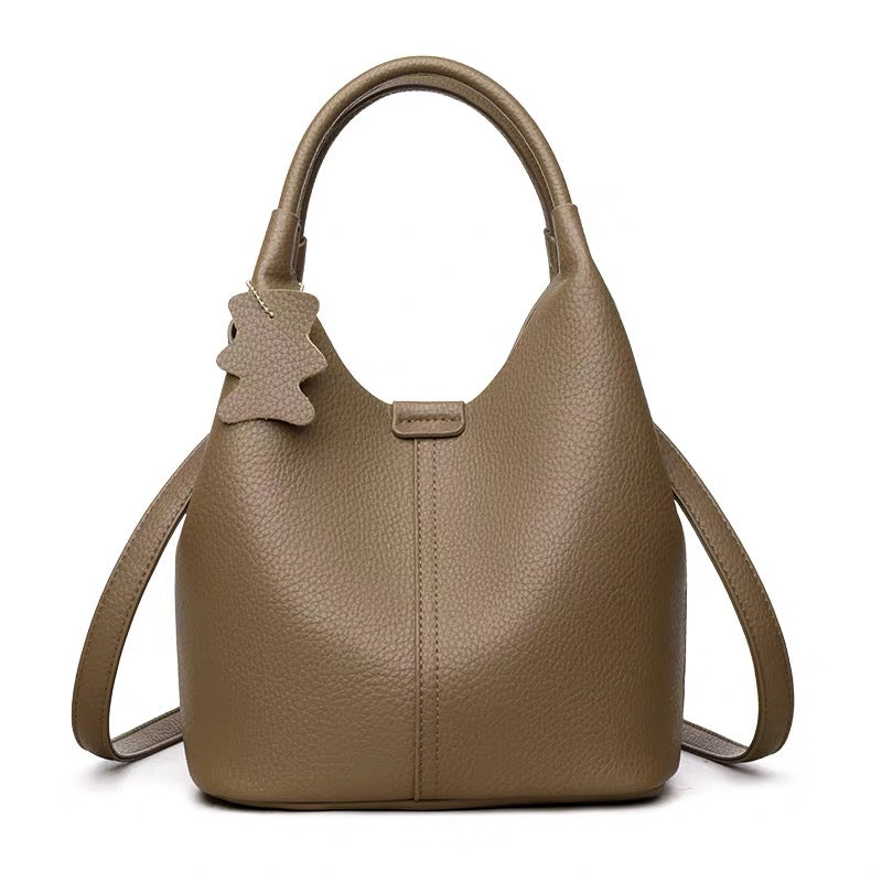 M121Real leather handbag