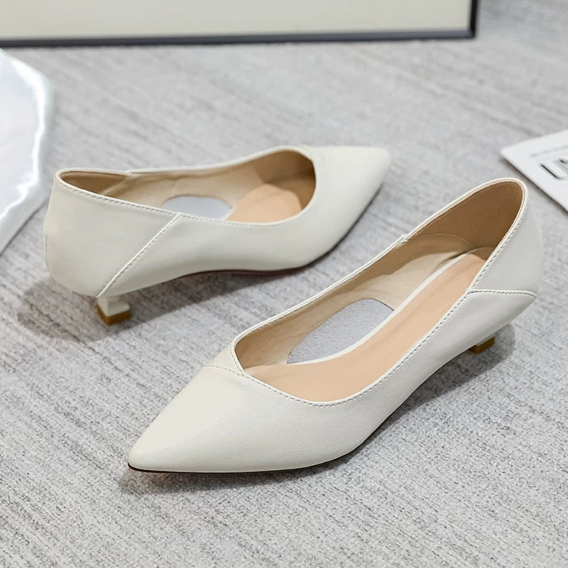 M104High heels for women