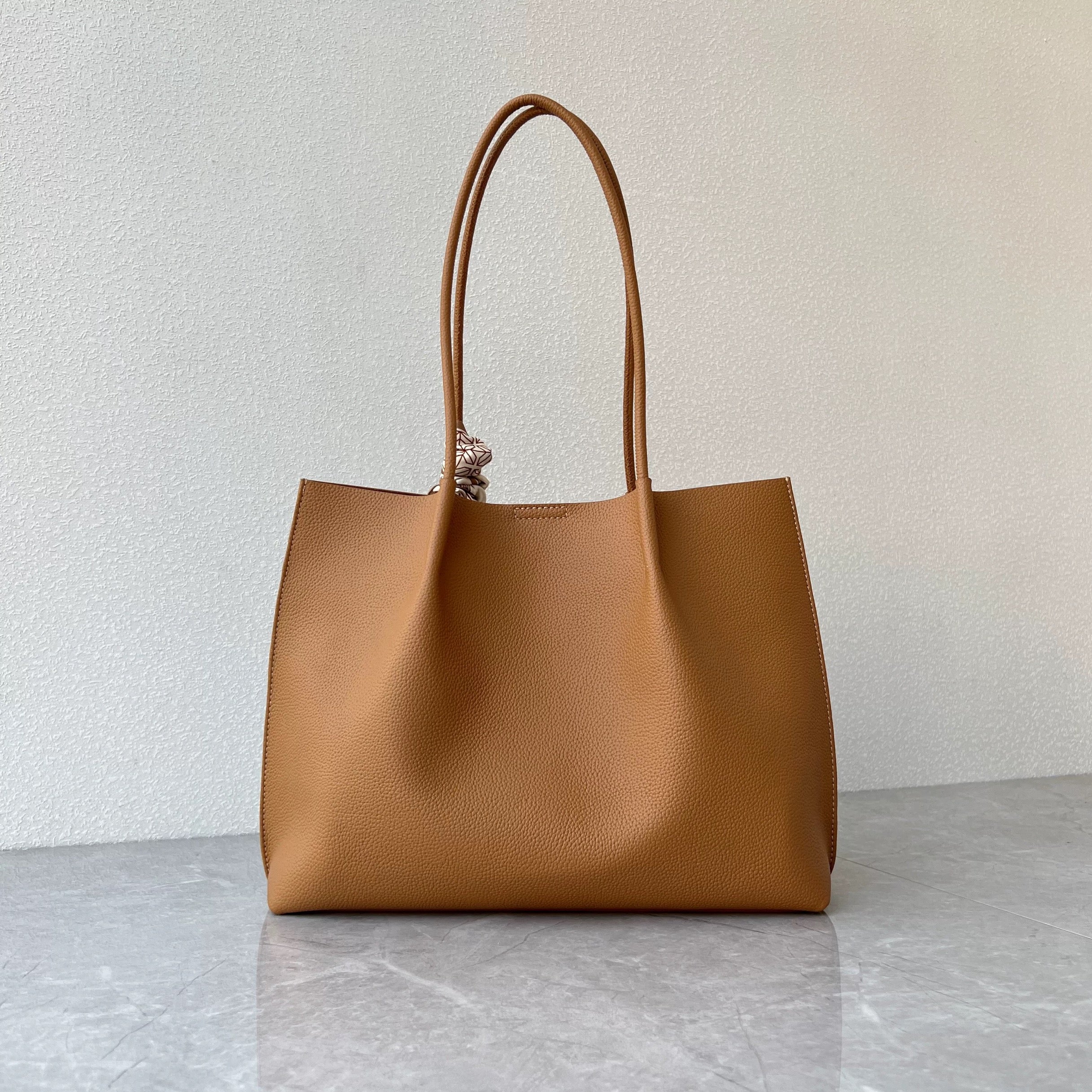 2429Leather messenger bag