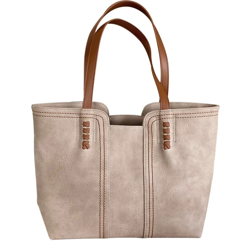 M159Classic handbag