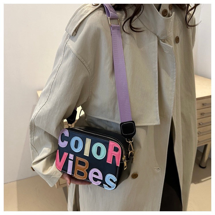 C013 Fashion messenger bag
