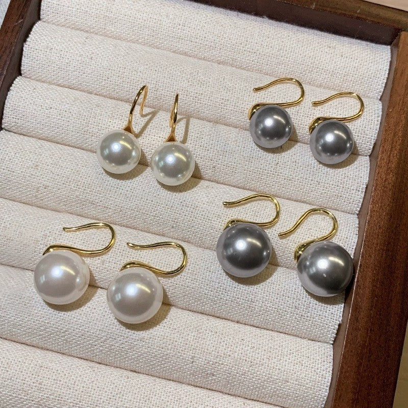 M313Pearl necklace earrings