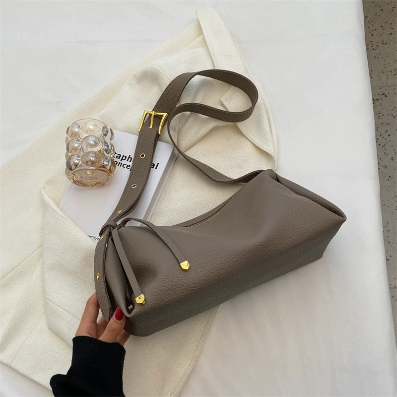 M138New crossbody bag