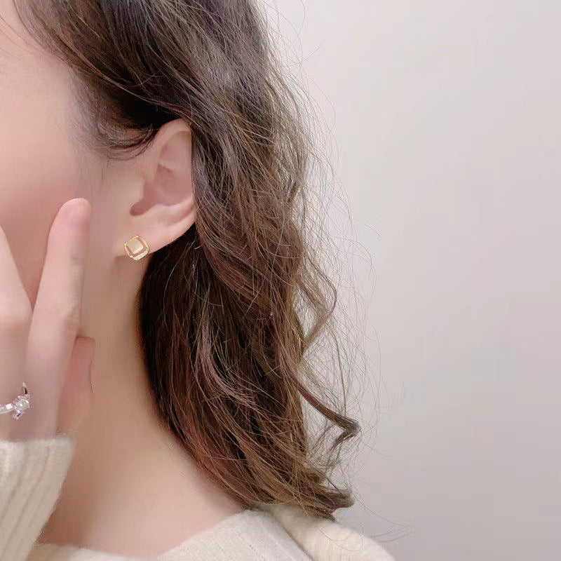 M292 Fashion earrings