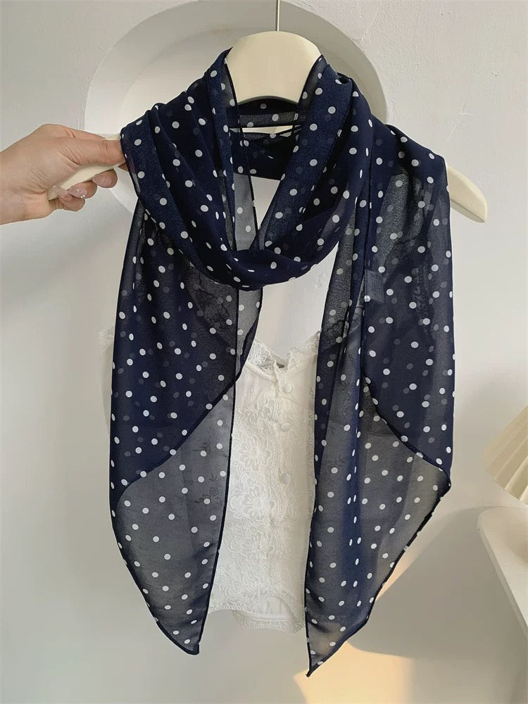 M219Woman silk scarf