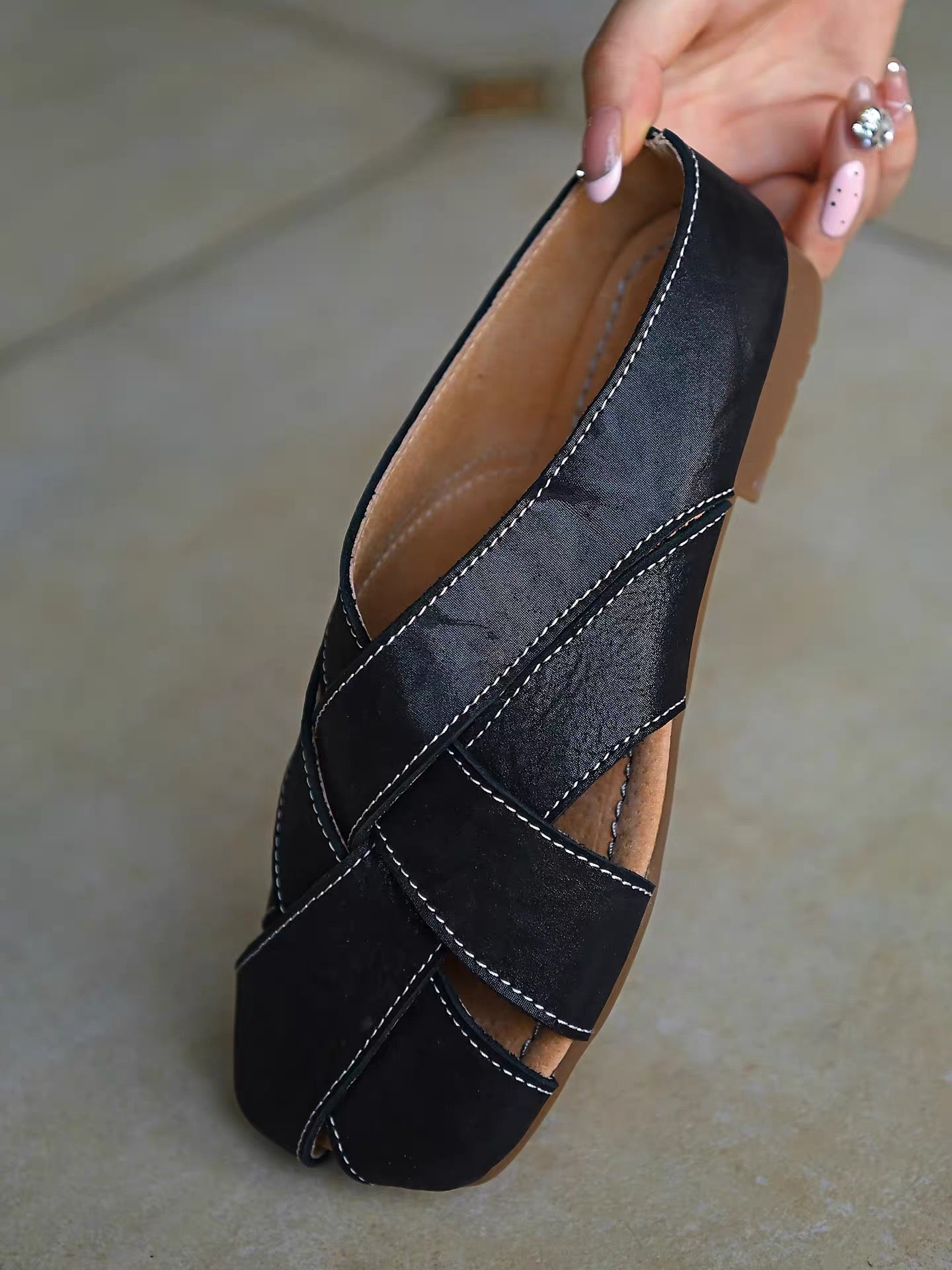 C026Fashion slippers