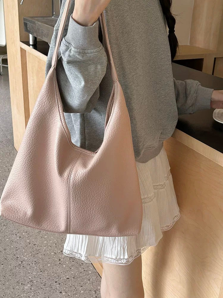 M098Real leather handbag