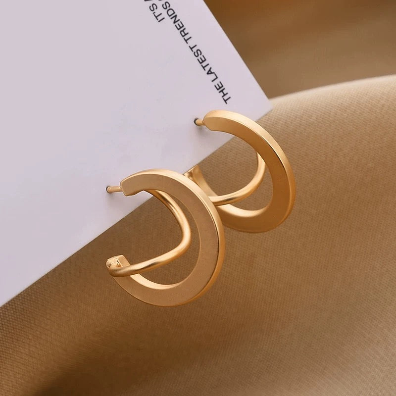 M225Fashion earrings