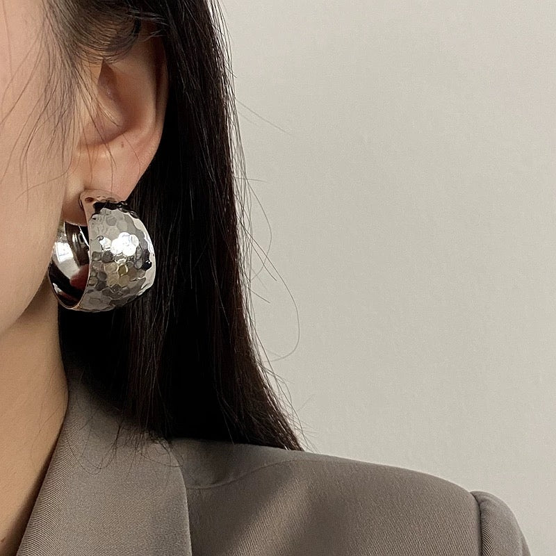 M238Women's earrings