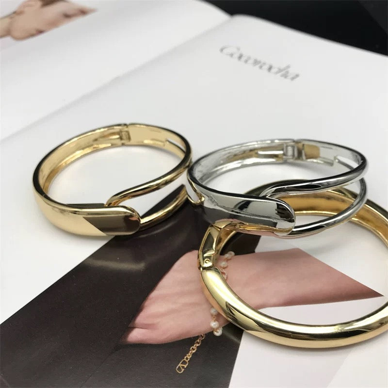 M243High quality bracelet