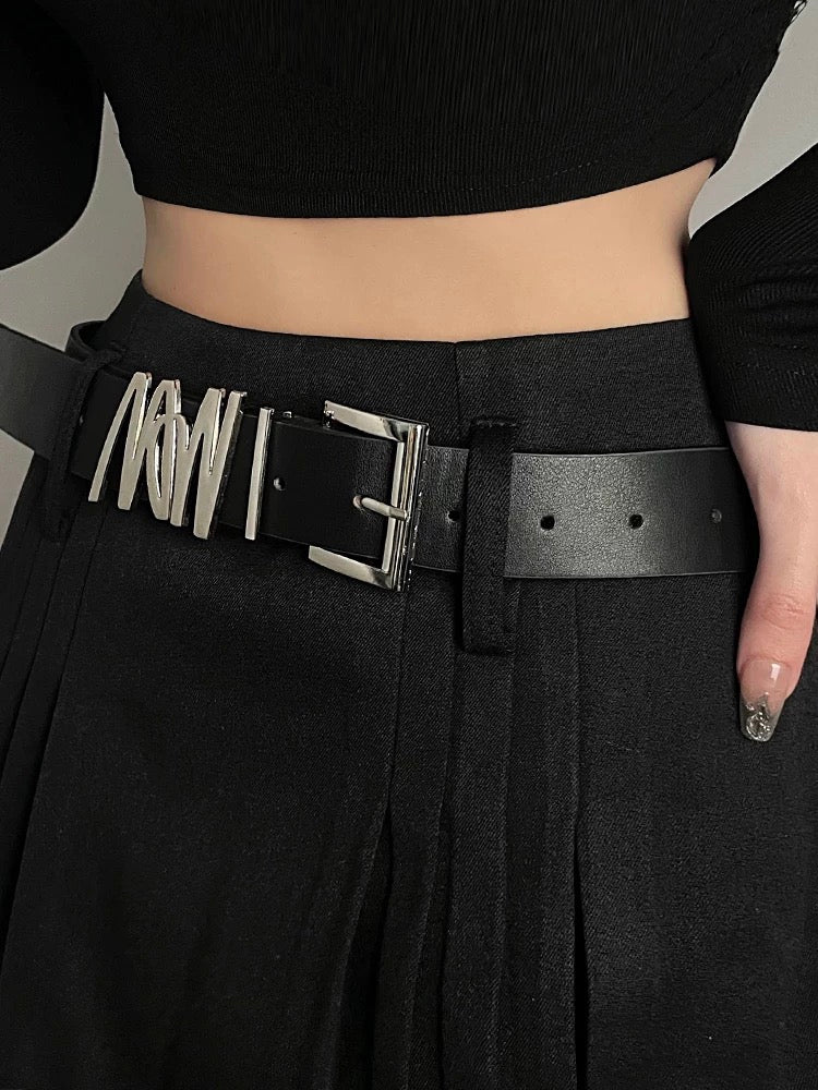 M178Woman belt