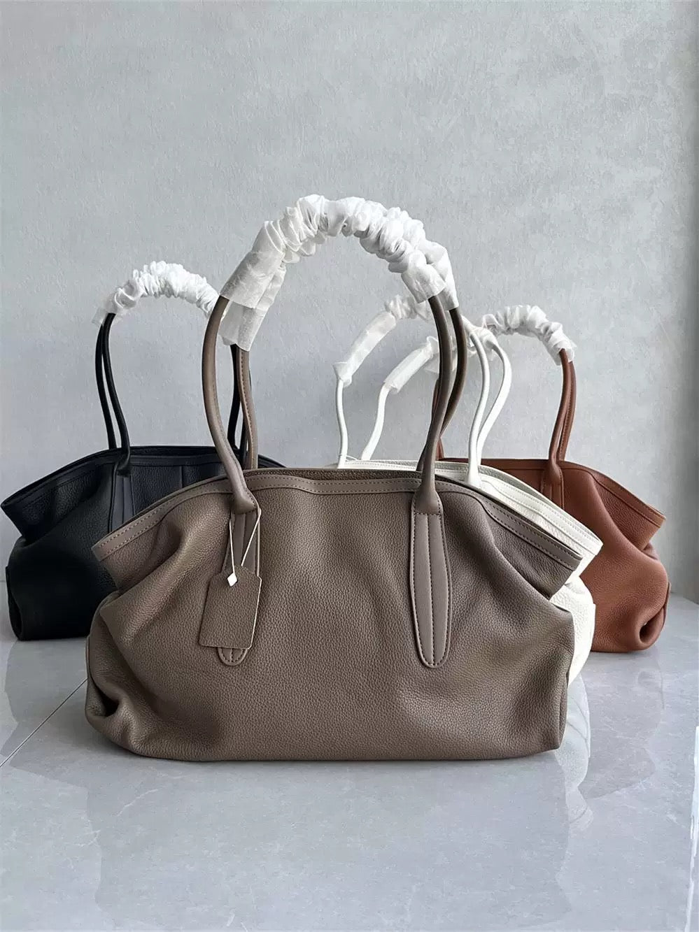 M105Real leather handbag