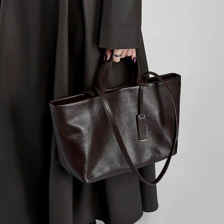 M262 Large capacity handbag