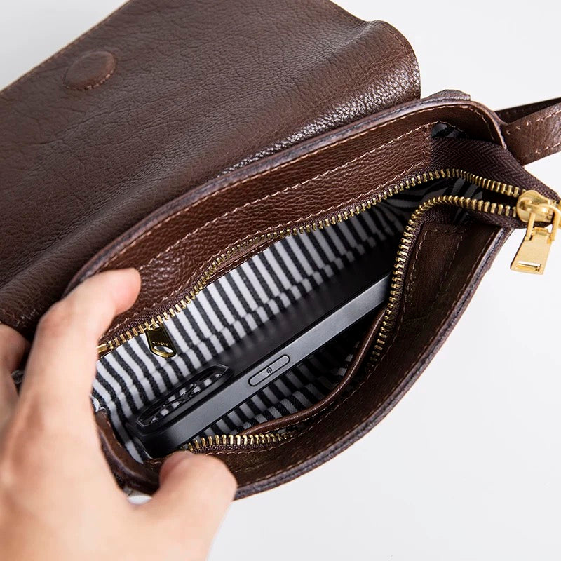 M194Classic messenger bag