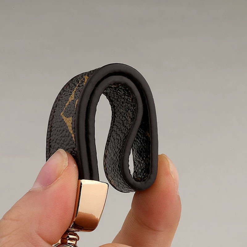 M190key rings/chains