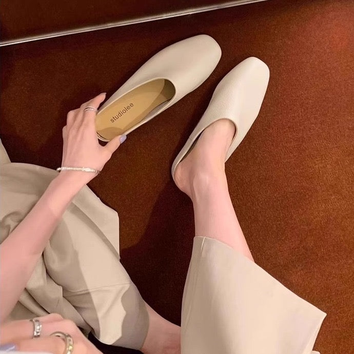 M107 Fashion slippers