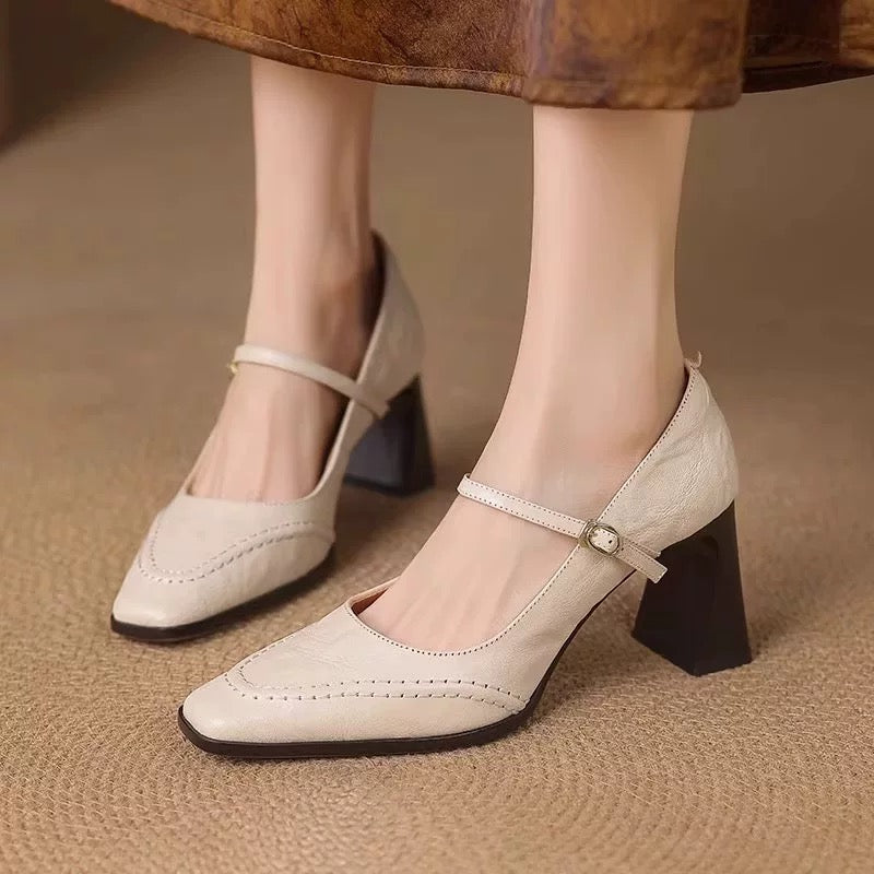 M237 high-heeled shoes