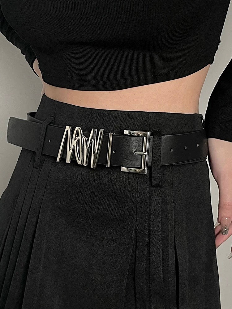 M178Woman belt