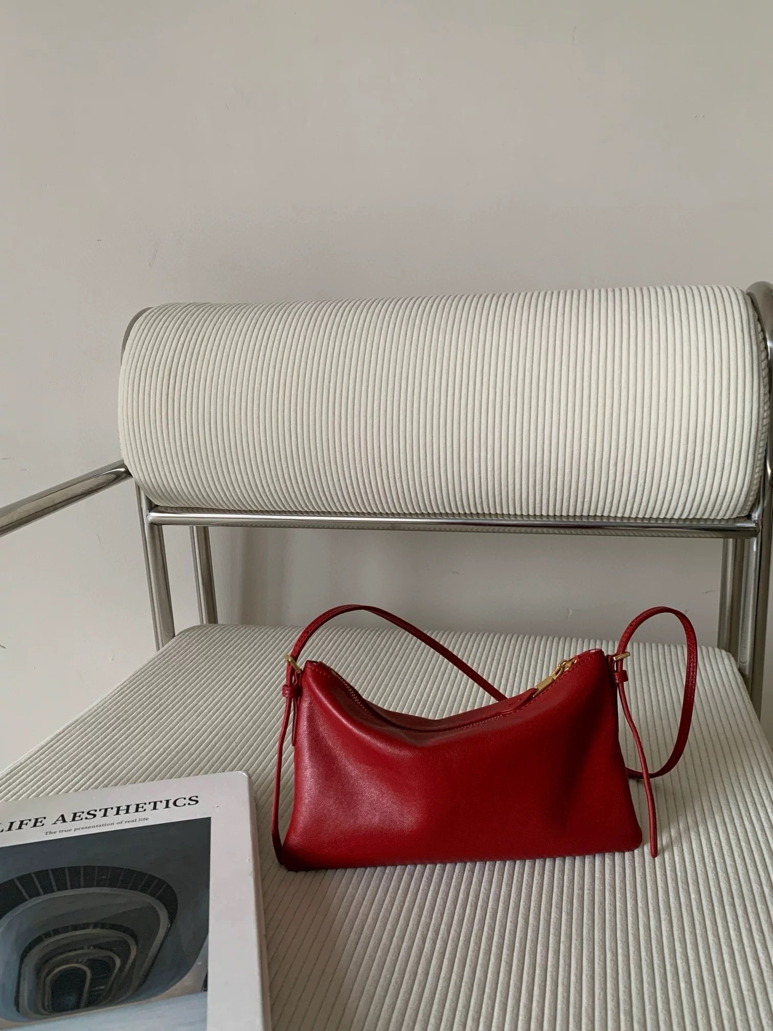 M149 Leisure messenger bag