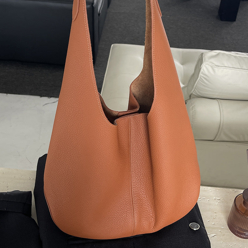 M077Fashion tote bag