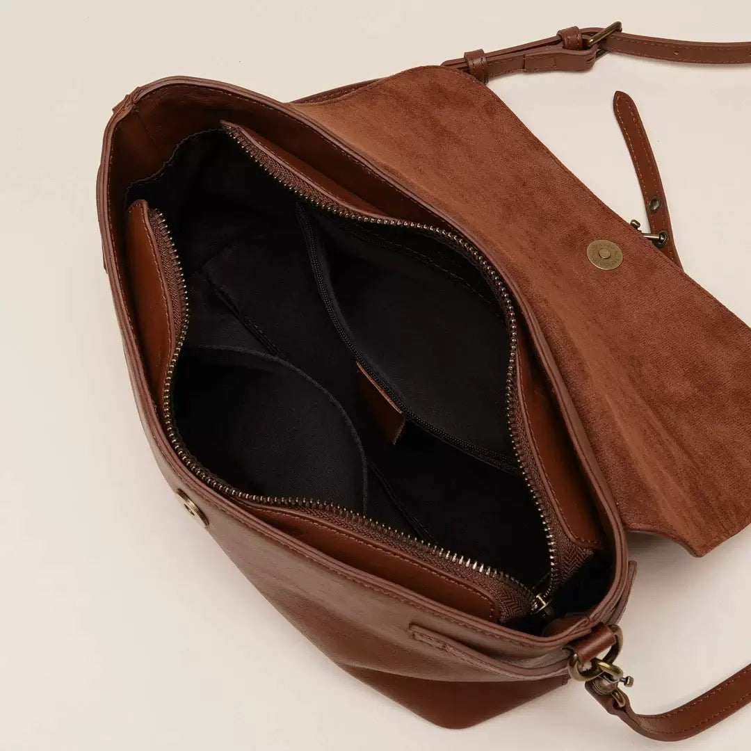 2410 flap small size women niche handbag