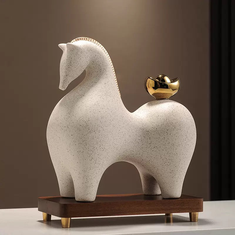 2422 Horse-shaped decor for the living room