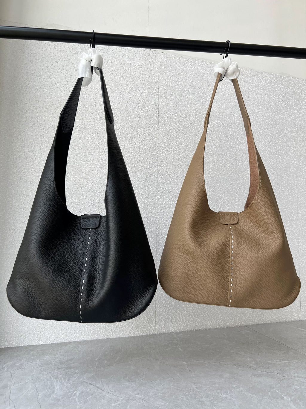 2454  genuine leather tote bag(fedex shipping included)