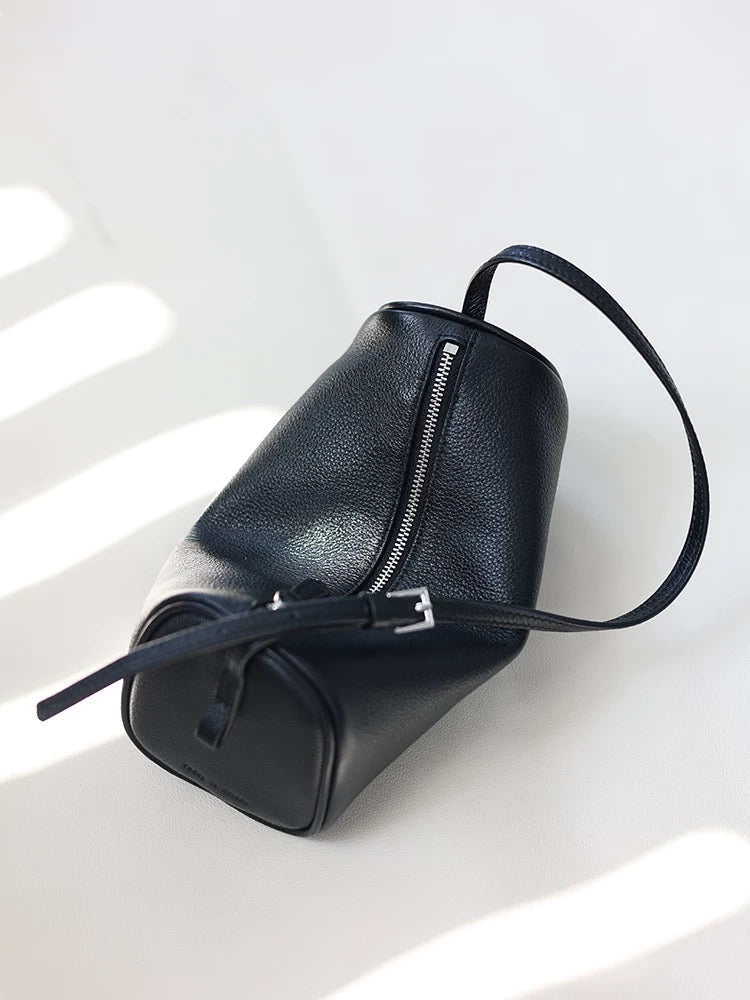 M049 Single-shoulder bag
