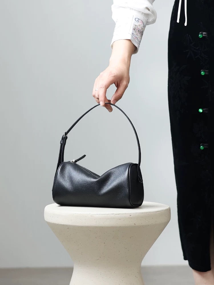 M049 Single-shoulder bag