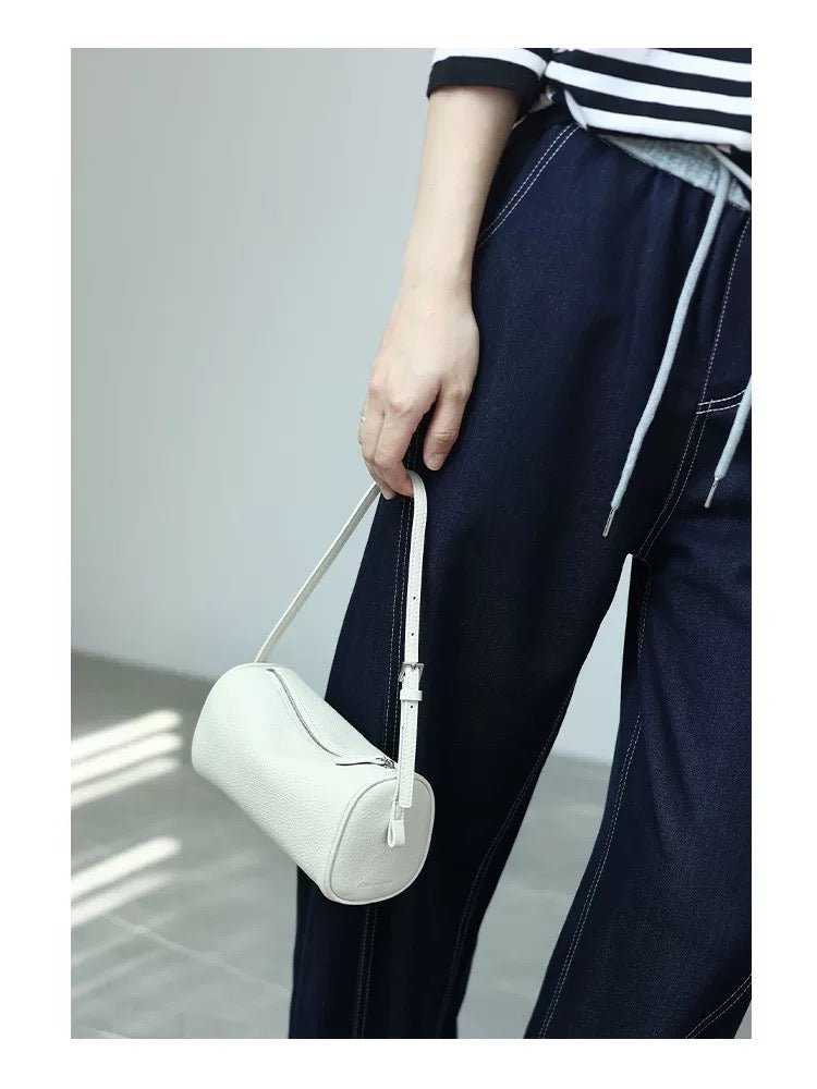 M049 Single-shoulder bag