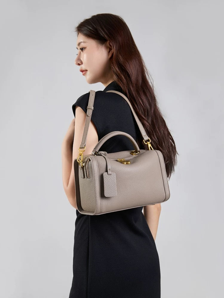 M050 genuine leather crossbody bag