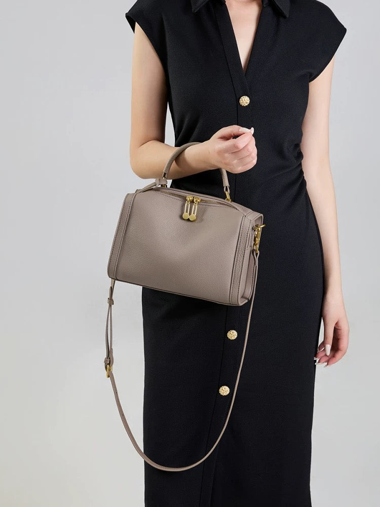 M050 genuine leather crossbody bag