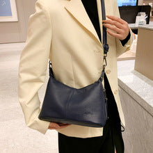 H110 Genuine leather vintage black handbag